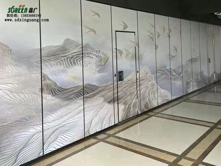 濰坊活動隔斷廠家酒店活動隔斷墻，展廳折疊推拉門，移動屏風高隔